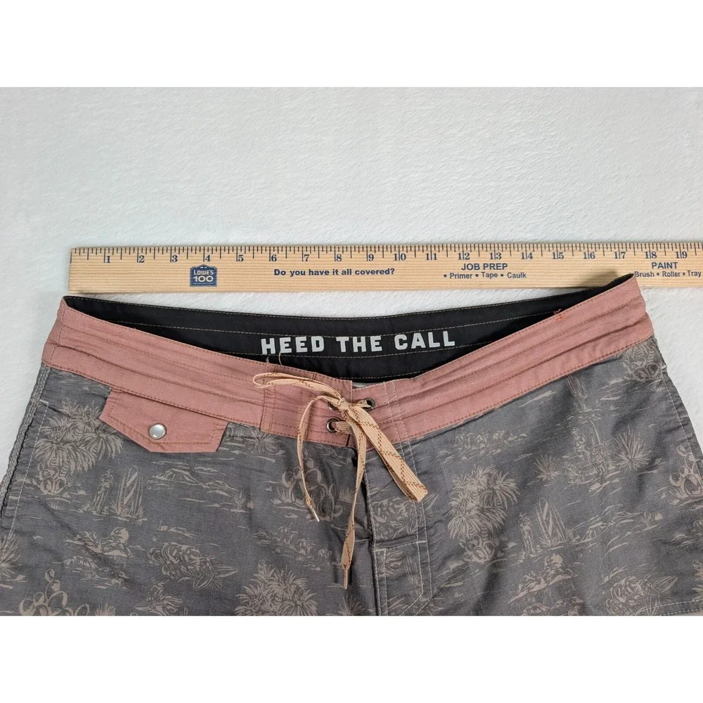 Howler Bros‎ Vaquero Boardshorts Mens 35 Stretch Pearl Snap